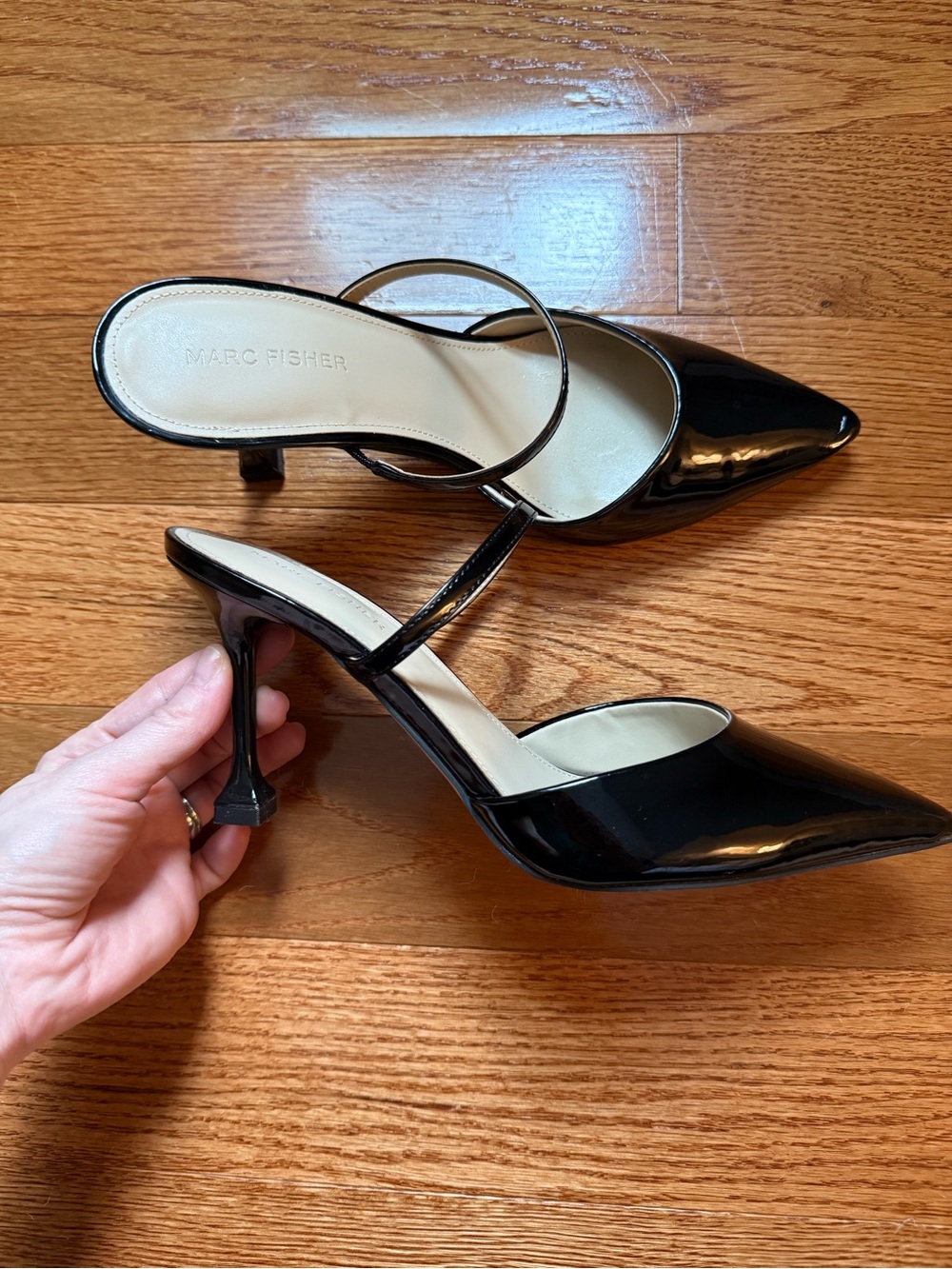 Marc Fisher Black Patent Pointed Toe Heels Size 8.5